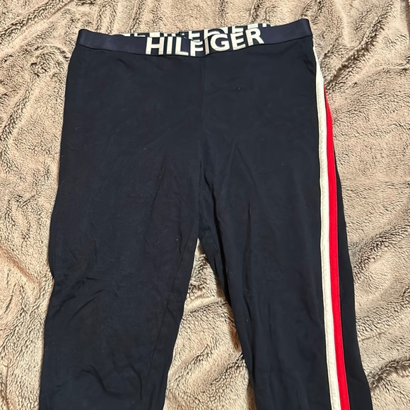 Tommy Hilfiger Leggings with Red and White Stripe - Picture 3 of 6